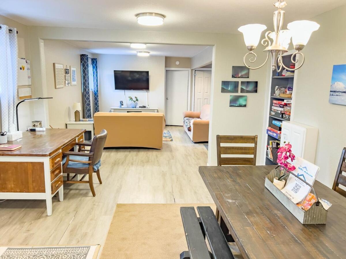 Cloud Nine Cottage Big Lake Екстер'єр фото